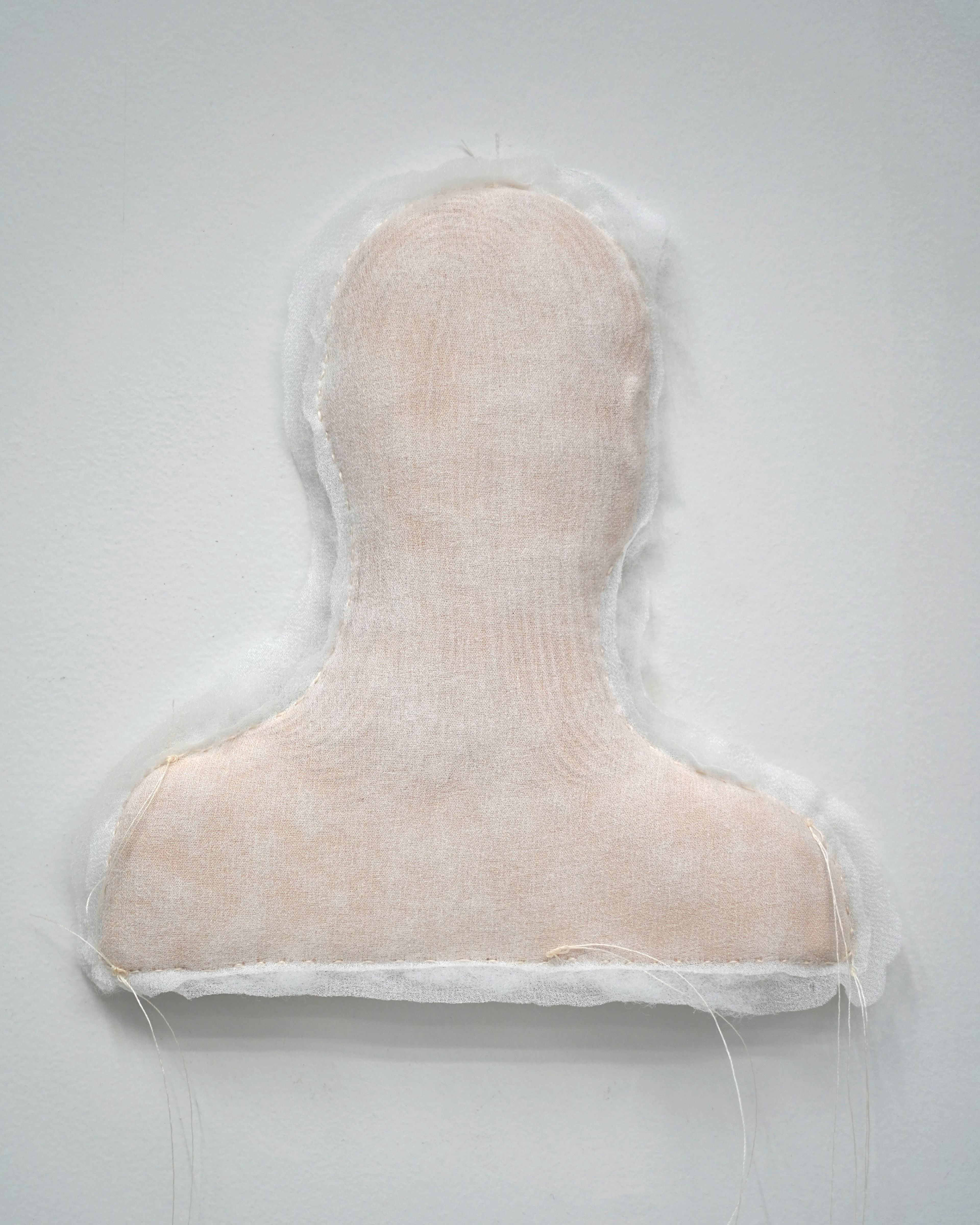《someone》terracotta,cotton,cloth,thread,2025