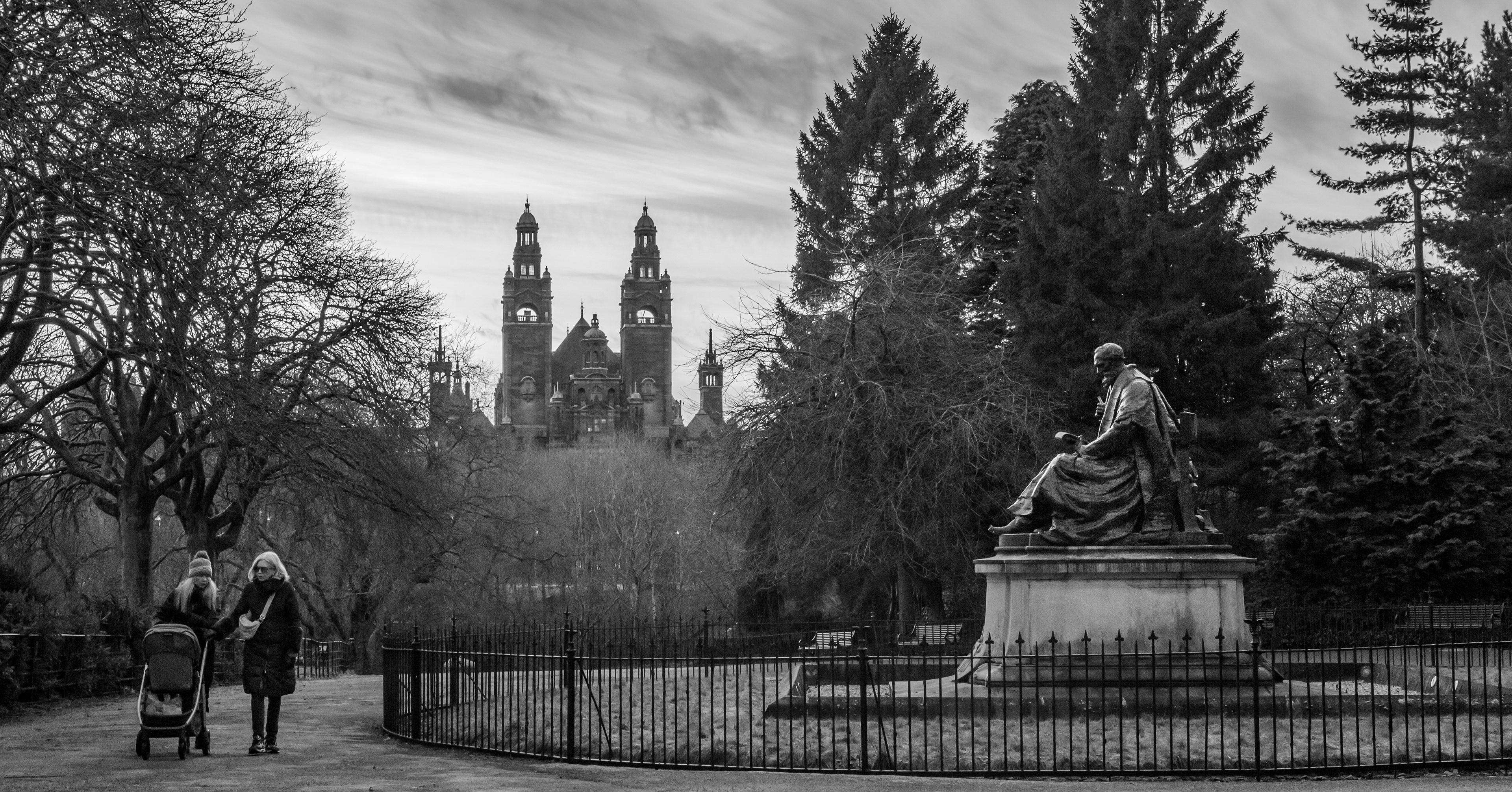 Lord Kelvin & Art Gallery