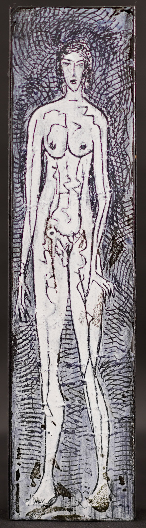 C024 (28.8 x 7 cm) Esmalte sobre metal.