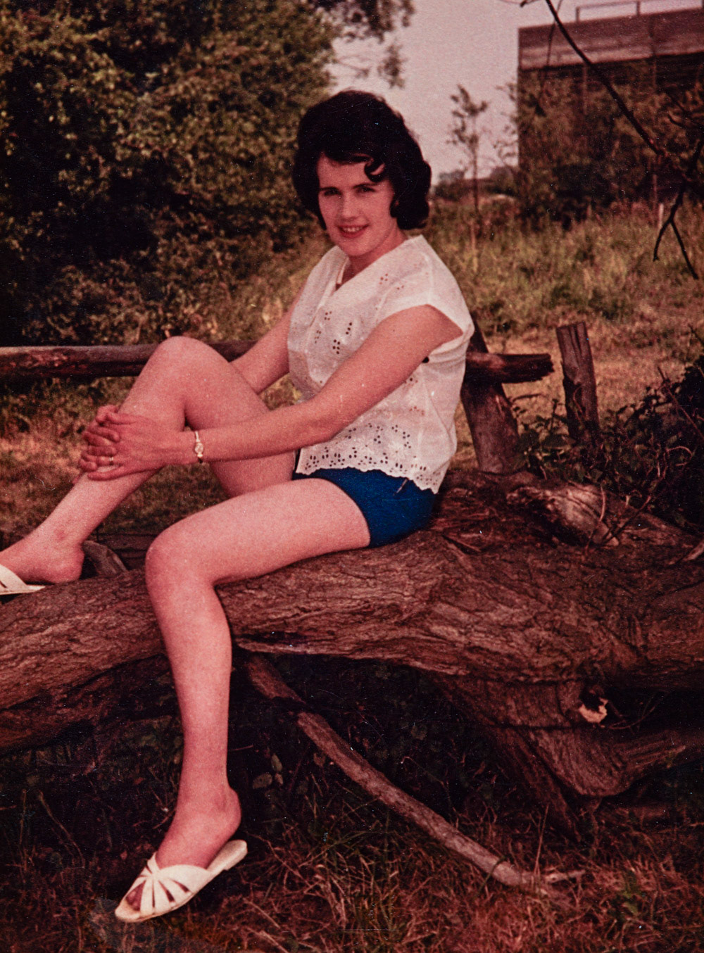 1960's Monica Corfield identifies Barbara Chesters nee Jones.  (Joe Lyons Collection)