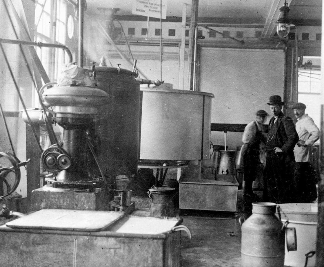 1926 Burgess Creamery, interior, Gartside Street, Manchester (Image courtesy of Manchester Libraries)