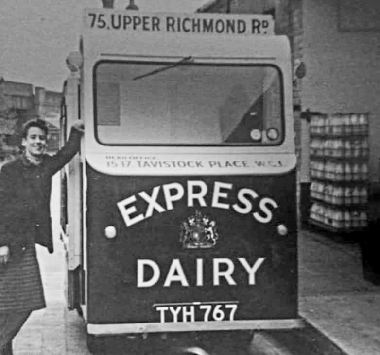 1960's? Putney float TYH 767 (Courtesy Express Dairy Memories)
