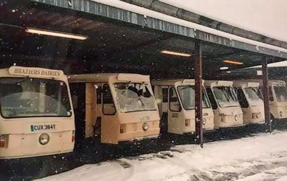 1970's Brazier's Dairies Floats (Courtesy Paul Simm)