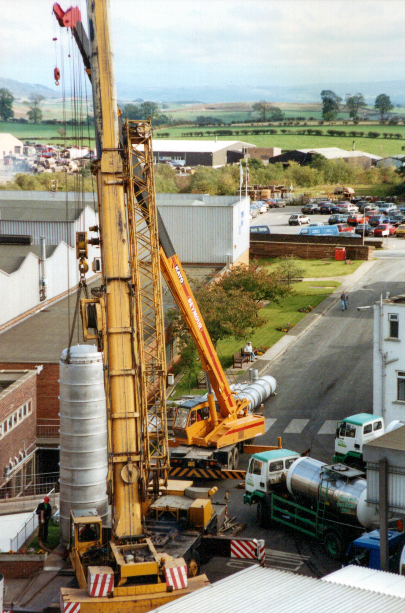 1980's Appleby Spray Drier Installation. (Courtesy David Atkinson)
