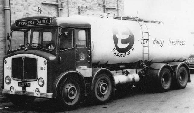 1960's Express Tanker TLD 378 Co Reg: 1895. (Courtesy Richard Gaylard)