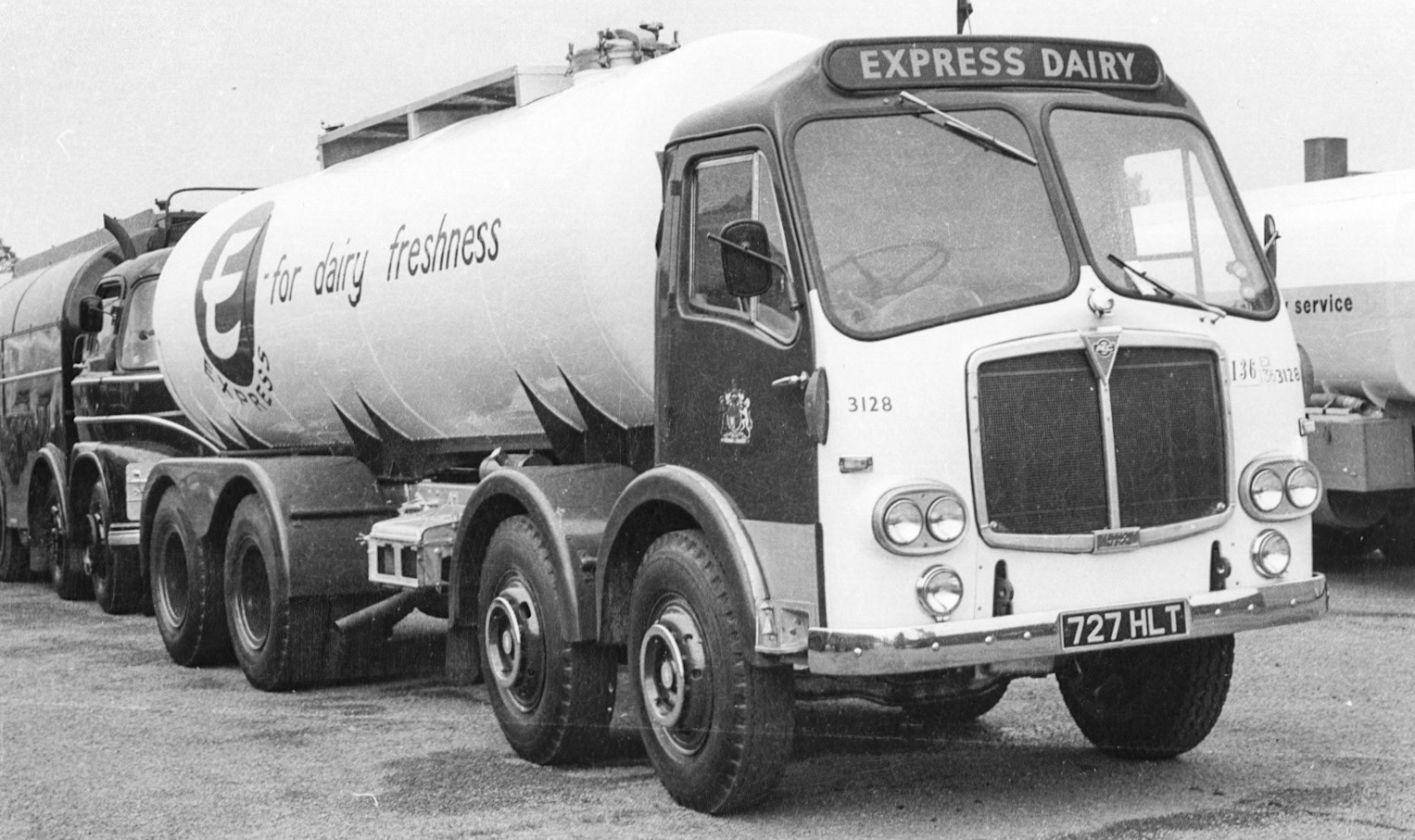 1960s? AEC Tanker 727 HLT, Co:3128. (Courtesy Paul Luke)