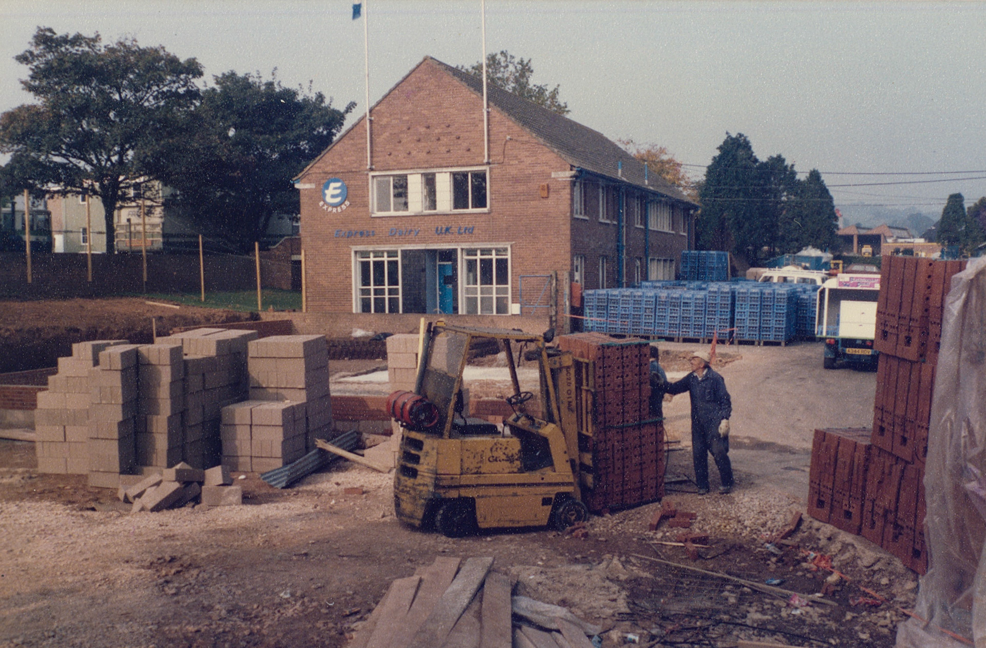 1980s Exeter Processing-silo and milk reception construction. (Pictures by Syd Johnston, presented by his son Ian via Teresa Heal)