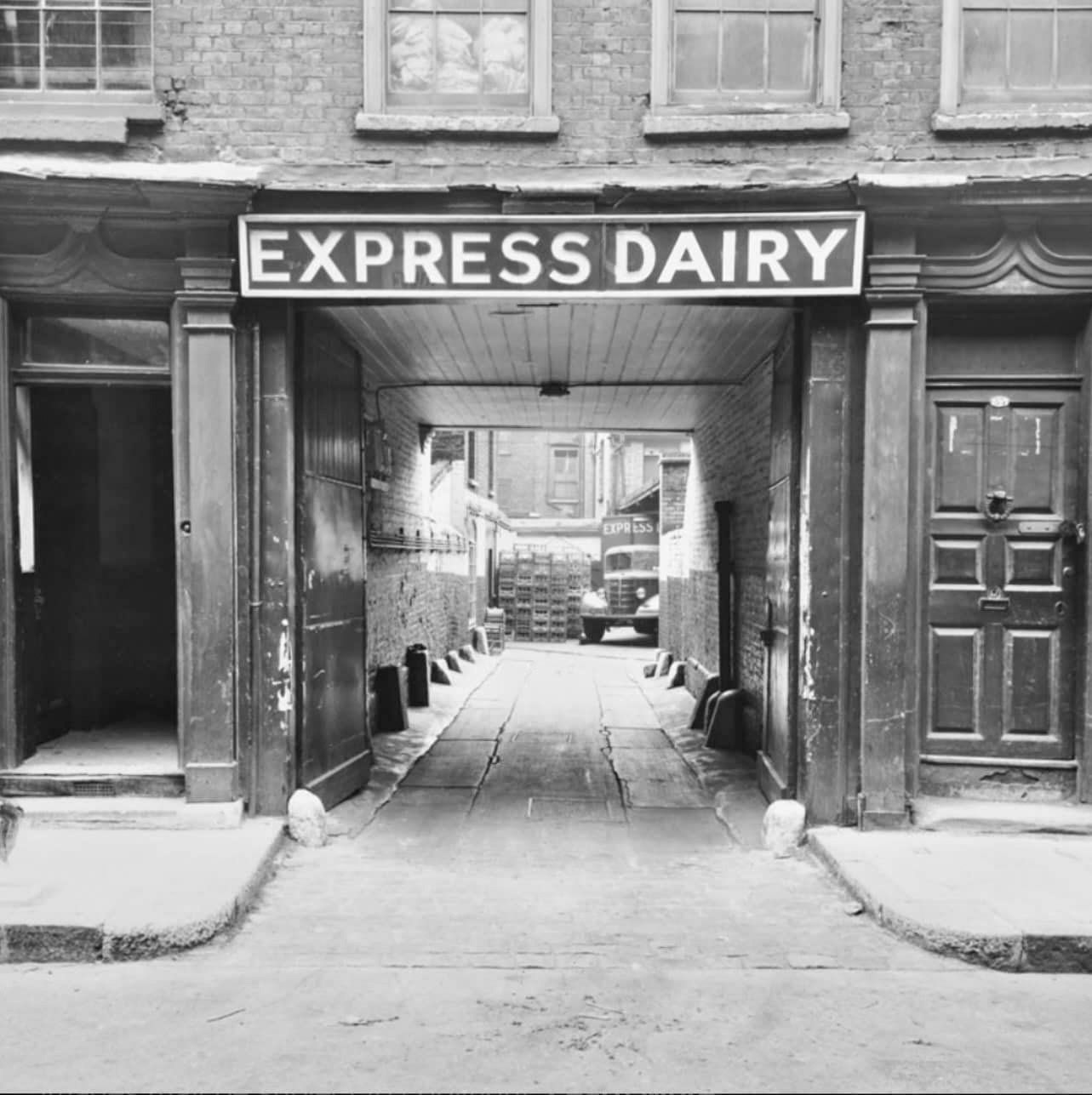 1948 Express Dairy Depot at 33-35 Fournier Street, Spitalfields (Courtesy Paul Simm)