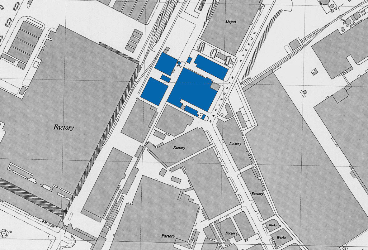 1960 Location of Brentford Express site, showing buildings in blue and with chimney (Chy) and rail siding behind. (Courtesy National Library of Scotland)
