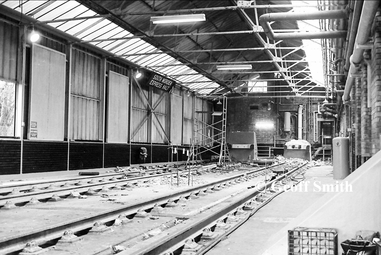 1979 Demolition of buffers started (Courtesy Geoff Smith, Flickr)