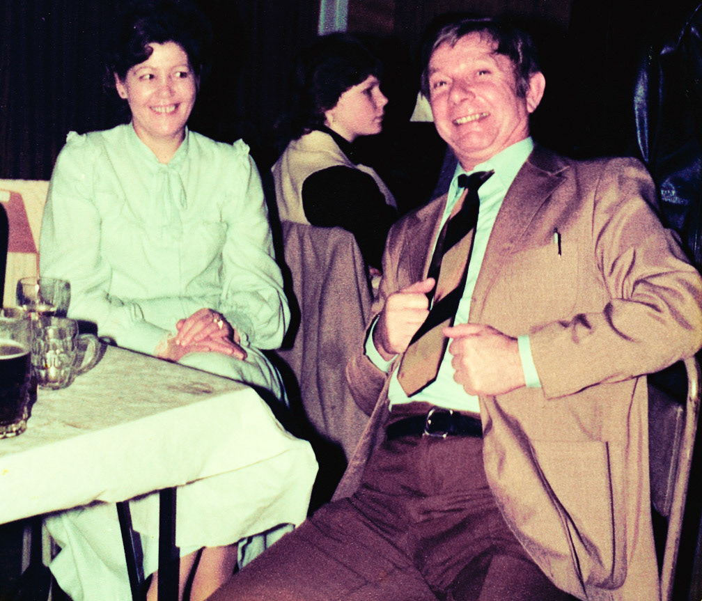 Ben Samuels identifies Margaret Vale and Bob Hamilton. Cathy Evans adds "My lovely dad, miss him". (Courtesy Joe Lyons)