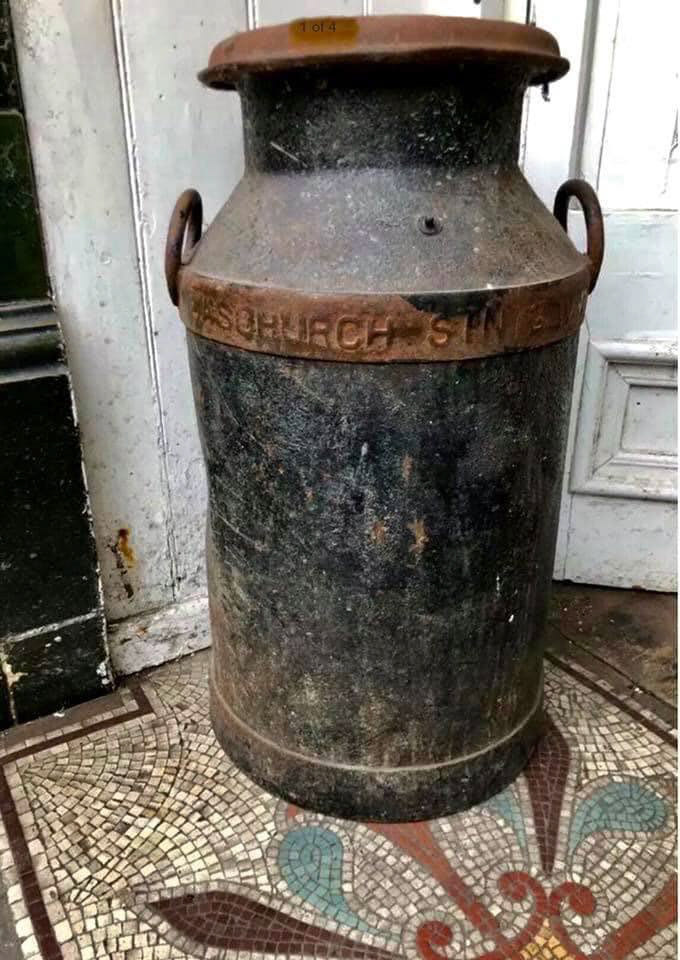 1950's? G.W.R. Churn from Baschurch Railway Station, Kraft Dairies. (Courtesy Lin Keska)