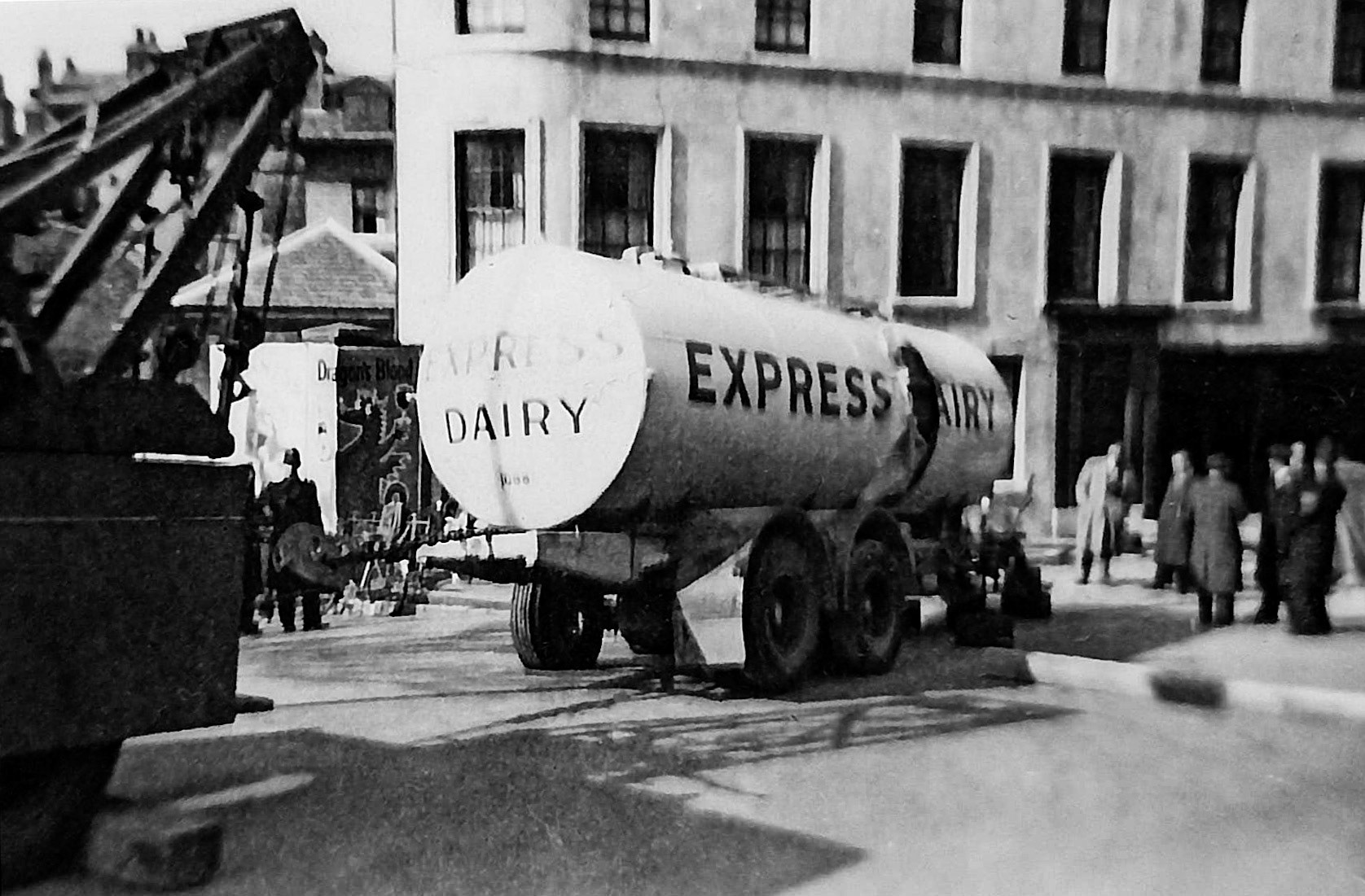 1956 Tunbridge Wells, Nevill Street (Courtesy Brian Walter, Pinterest)