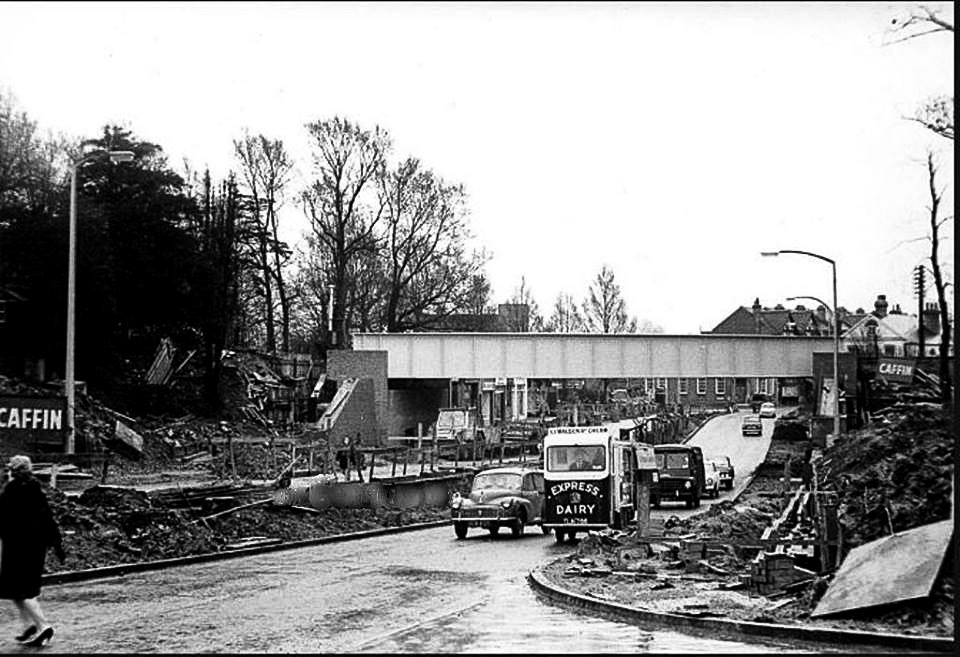 1963 Cheam float passing under the newly replaced Worcester Park railway bridge. (Image originally from Robert Carroll on Flickr)