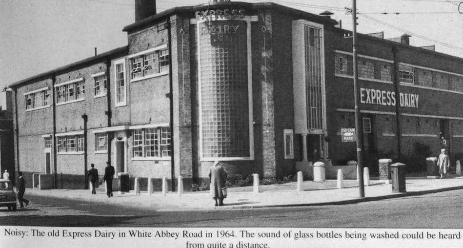 1964 Express Dairy, White Abbey Road, Bradford. Carole Goodwin commented "Collected milk for my dad’s milk round from there during school holidays when I helped him. Then when older and driving used to cover for him when he had his very infrequent holidays. 7 days a week job as not many families had ‘fridges then!!". Andrew Hall added "My dad and uncles were milkmen working from there. Derek, Leonard, Les and Maurice Hall. Prior to this they worked out of the arches at the Foster Square station." Margaret Trence remembered "My dad worked there... used to have Christmas parties for the kids. Think was at the Russian club. We loved it, Santa and a present-about 1960." (Courtesy Antony Partridge, Memories of Bradford FB Group)