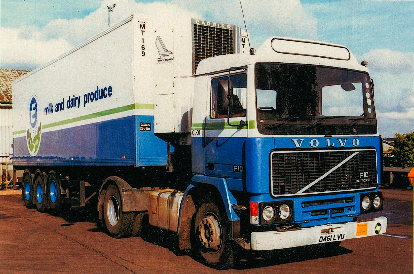 1986 Reg Volvo D465 LVU. Russell Finch comments "One of 6 brand new to Didcot 1986/7" (Courtesy Dave Fane)