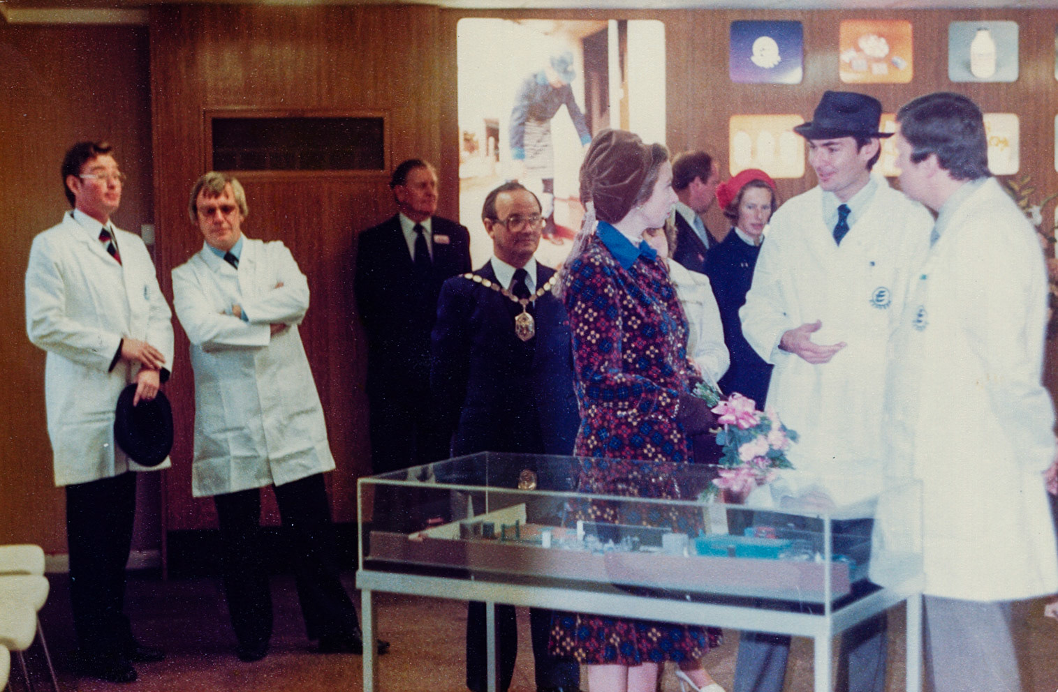 1980 PAUL GILLIAM, KEITH FARRELL, Peter Roper, John Tait - Princess Anne visit October 1980)