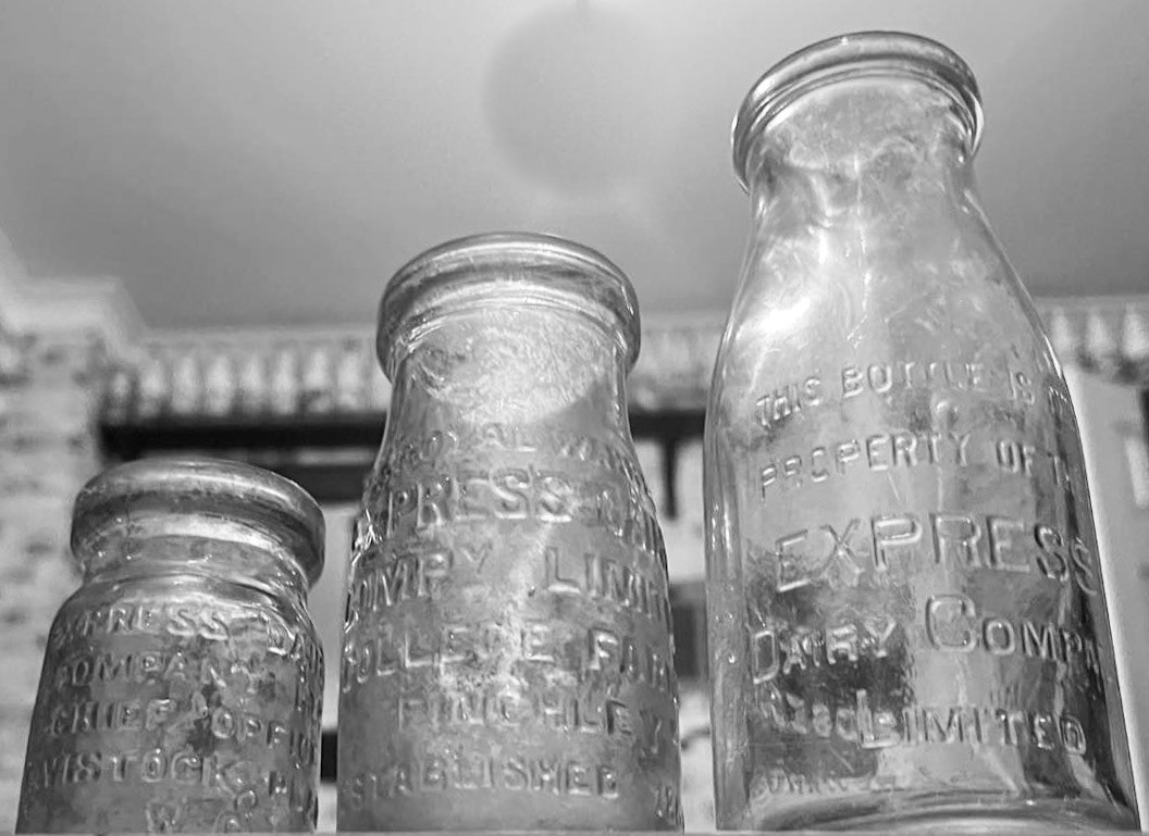 1900's? bottles. Jimmy Reid comments "Peter 'Pickles' Haywood, former Express Exeter transport manager used to collect milk bottles. I remember him being interviewed about his collection in his garage on 'Spotlight Southwest' about 2014"