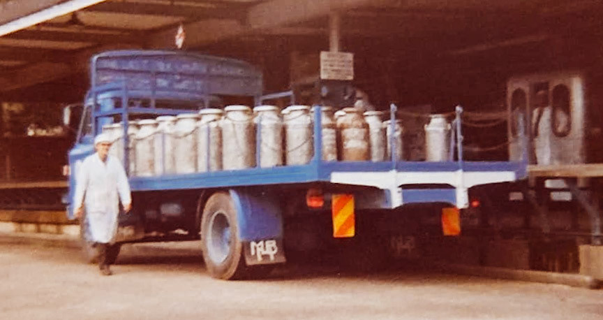 1970's Crediton - the end of churn collection. Leslie Cheriton commented "Started my time on milk collection for the MMB based in Crediton. First on churns with a Ford D Series, then on bulk with an Albion Clydesdale. Some routes would have 22/23 farms for a total of 8500 ltrs. Good days." (Courtesy Kym Moore)