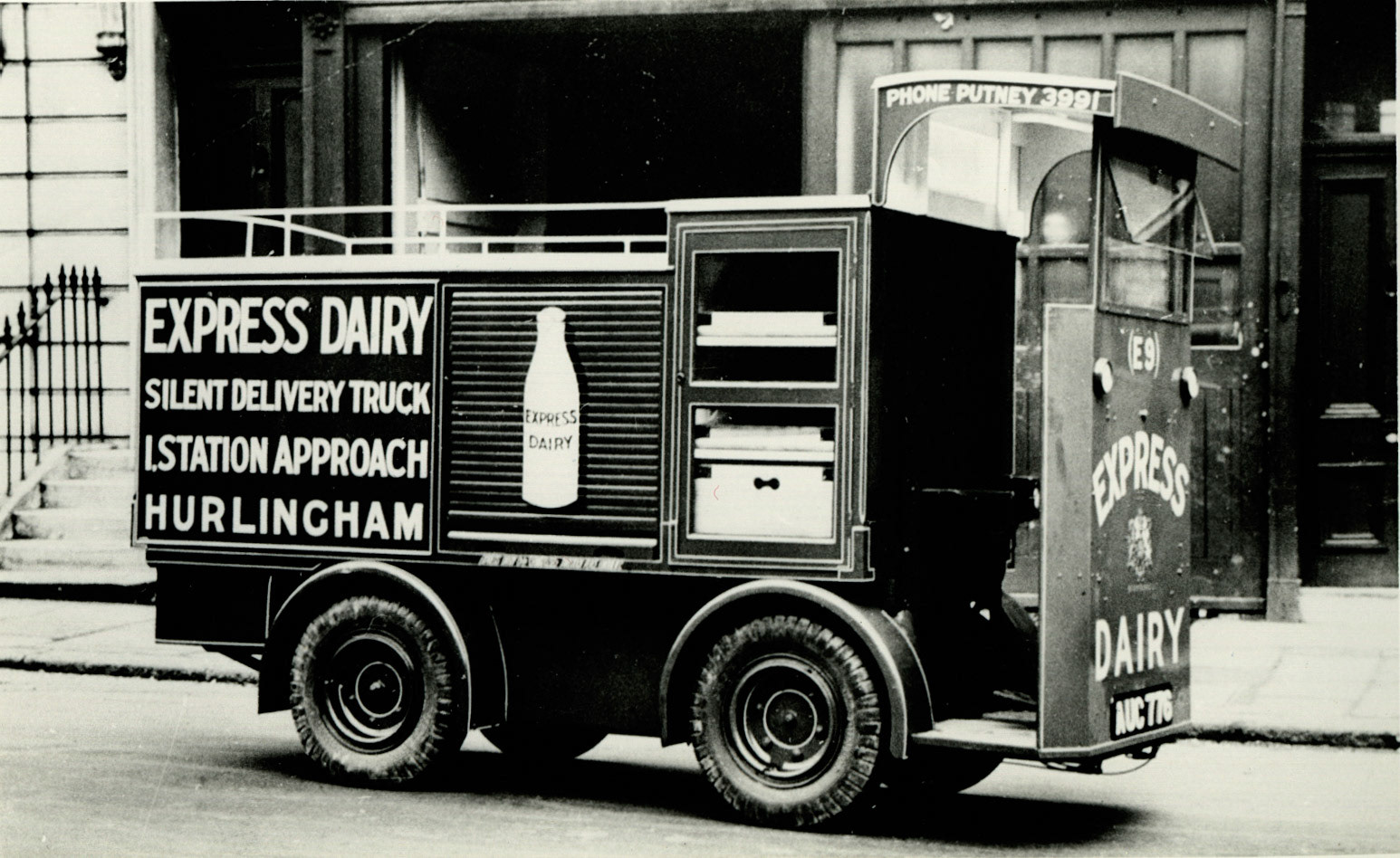1930's Early electric vehicle from Electricars Ltd. TH Lewis truck with Hurlingham Depot livery.(Courtesy Dave Fane)