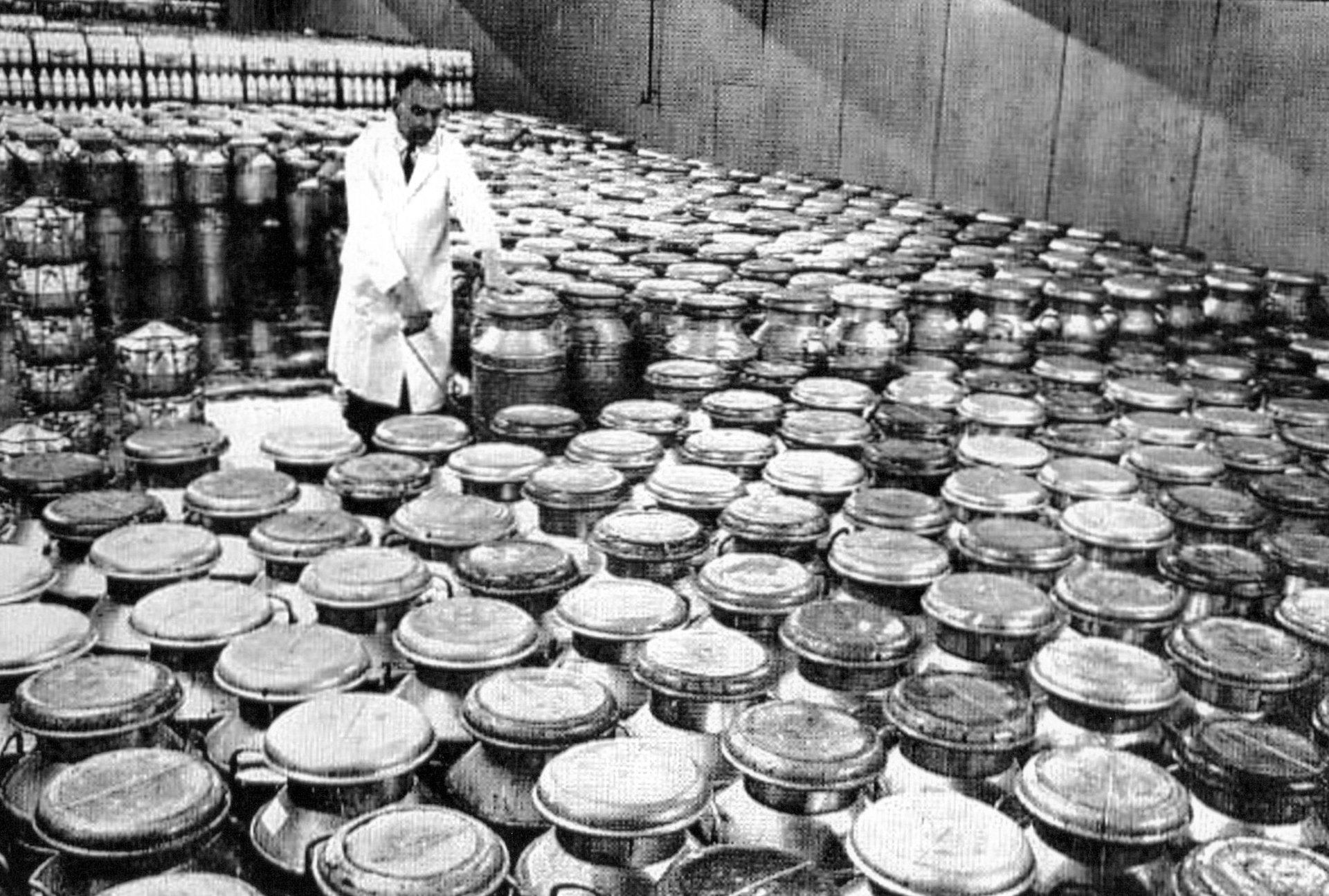 1950's ? Possibly old Bloomsbury Depot (Courtesy Dave Fane)
