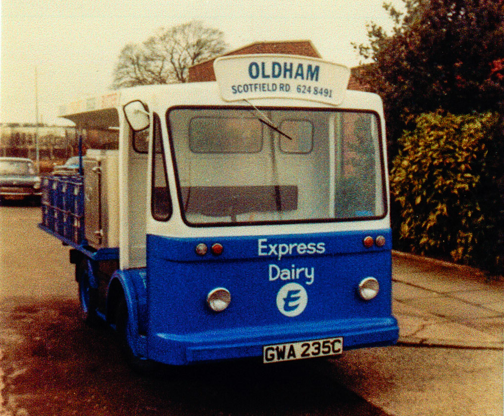 1965 Reg Float GWA 235C, Oldham Depot (Courtesy Dave Fane)