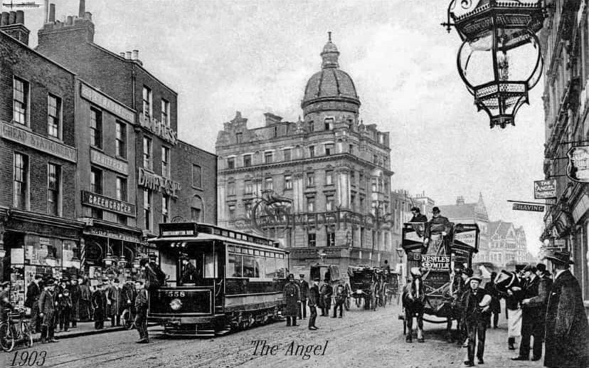 1903 Express Shop at 'The Angel', Islington. (Courtesy Michael Aldread, photo from Gravelroots)