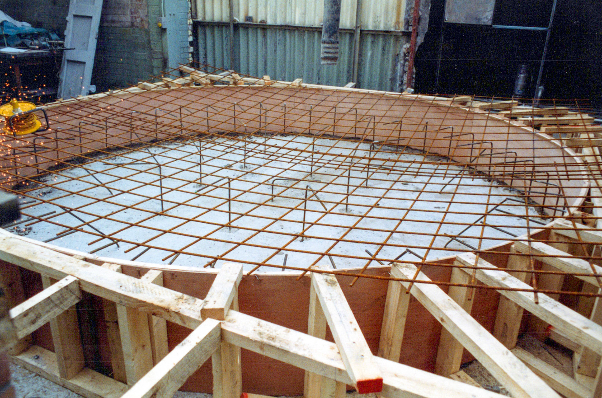 1980's Appleby Spray Drier Installation. (Courtesy David Atkinson)