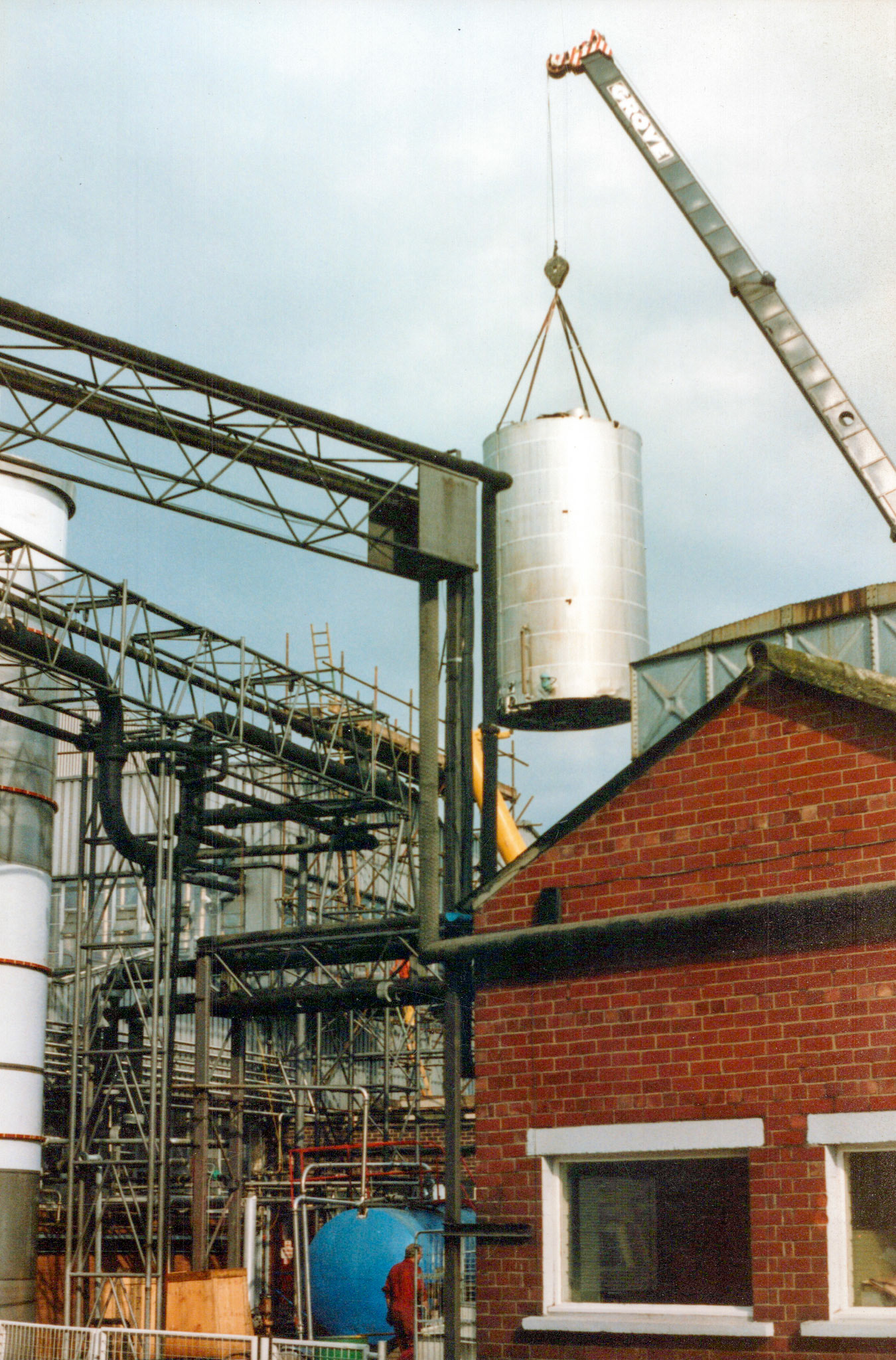 1980's Appleby Spray Drier Installation. (Courtesy David Atkinson)