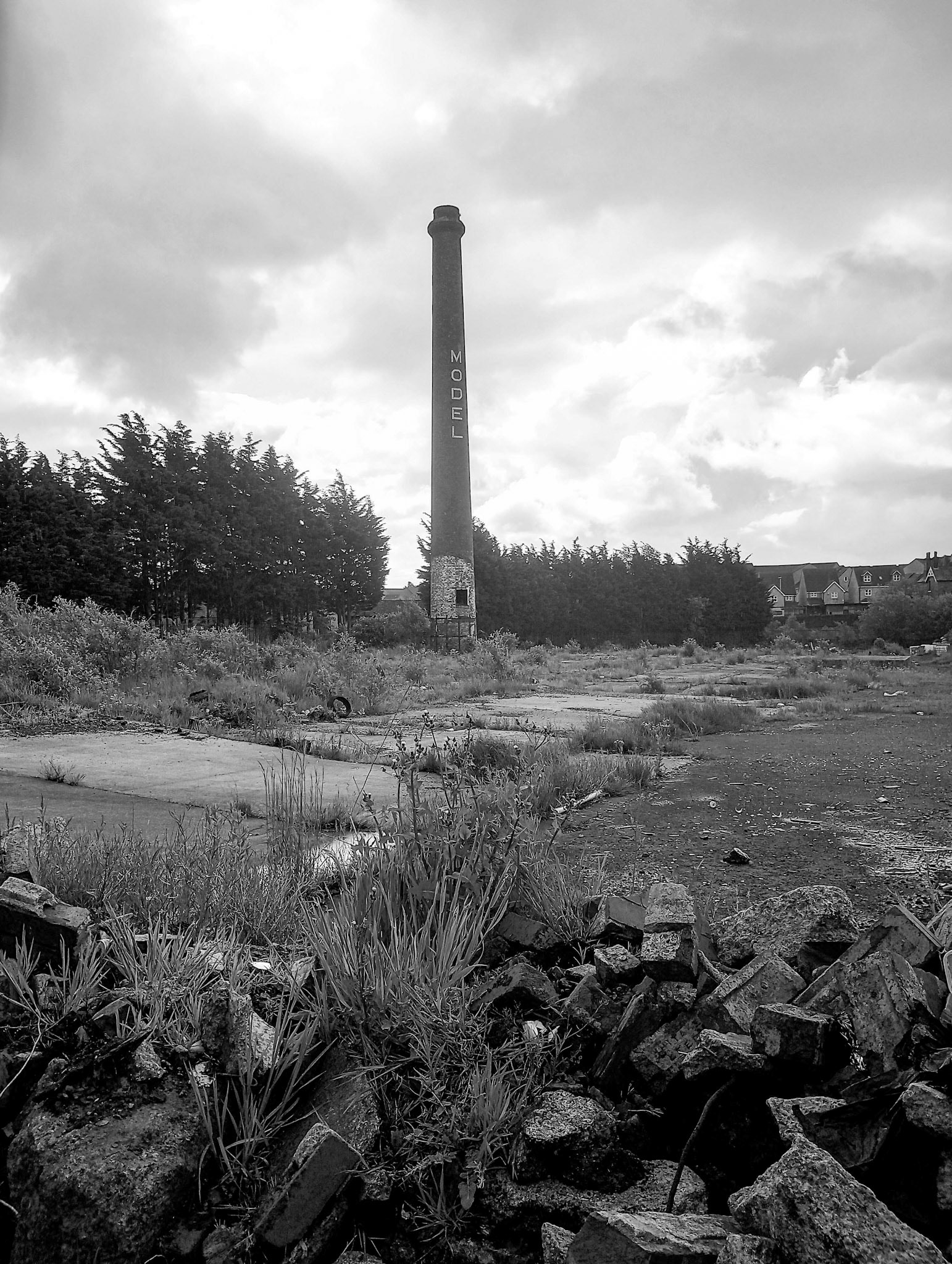 2024 Bradford Model Dairies, Bradford Lane, BD3 8LS 'Pointsnorth1' posted on Reddit.com: "I spotted an interesting looking mill tower today whilst driving through the centre and took a little detour to find it. It's just off Leeds Road, off Ing Street/Bradford Lane."