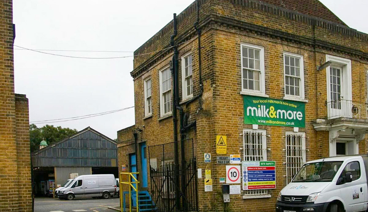 1990's? Purley Depot (Courtesy Paul Simm, OMWND)