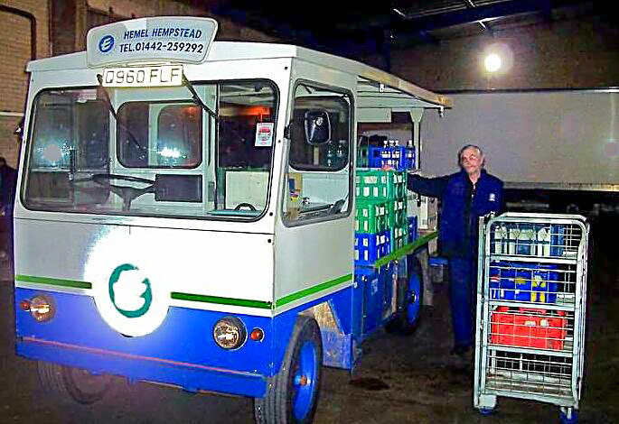 Hemel Hempstead Reg: Q960 FLF. Colin Bull identifies John Bonner. (Courtesy Michael Aldread)