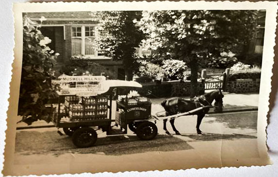 1930s? Muswell Hill. (Courtesy Richard Gaylard)