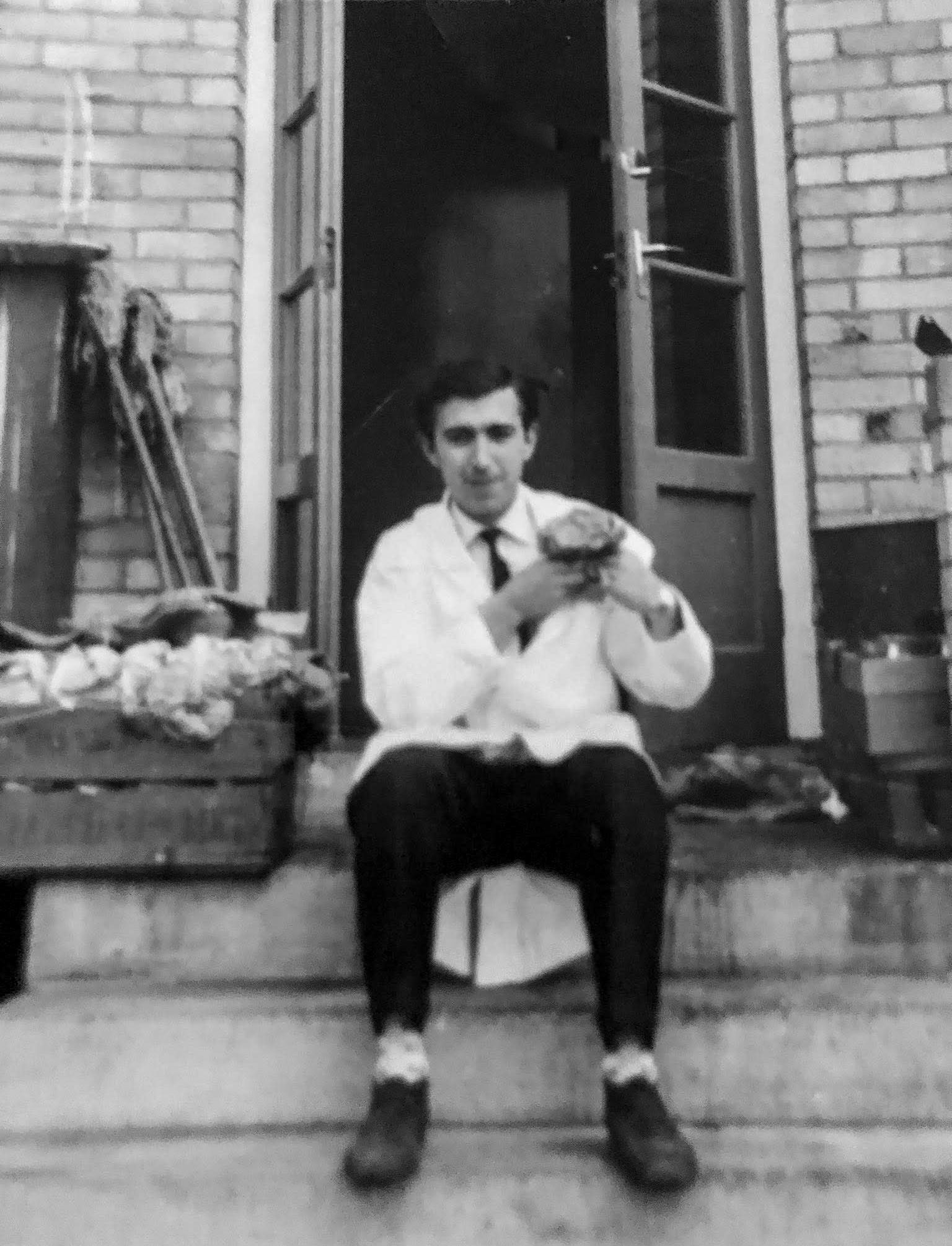 1964c George Turner at Goldhanger. Gina comments "My dad George Turner helping out at Goldhanger Fruit Farm". (Courtesy Gina Jackson)