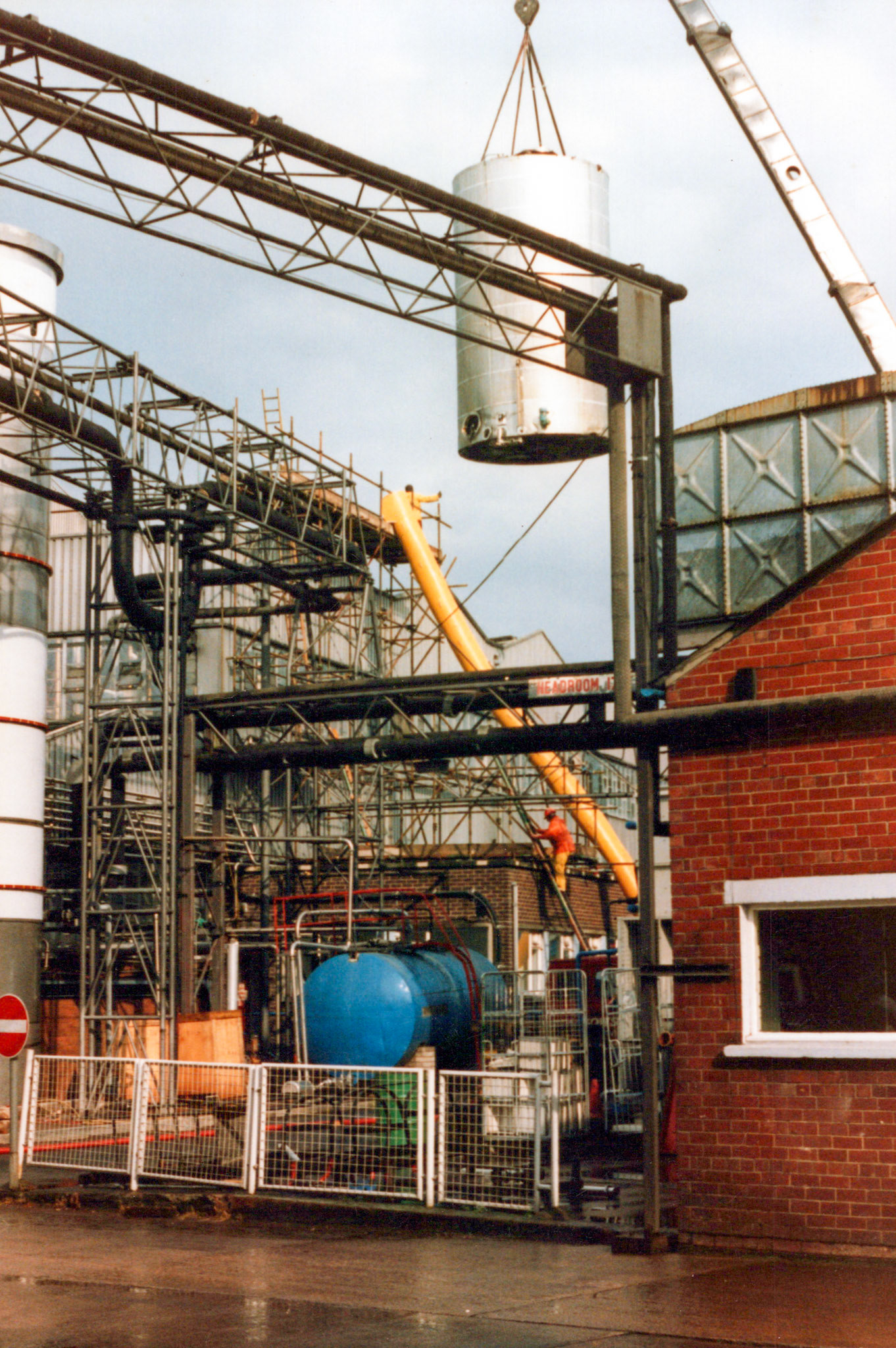 1980's Appleby Spray Drier Installation. (Courtesy David Atkinson)