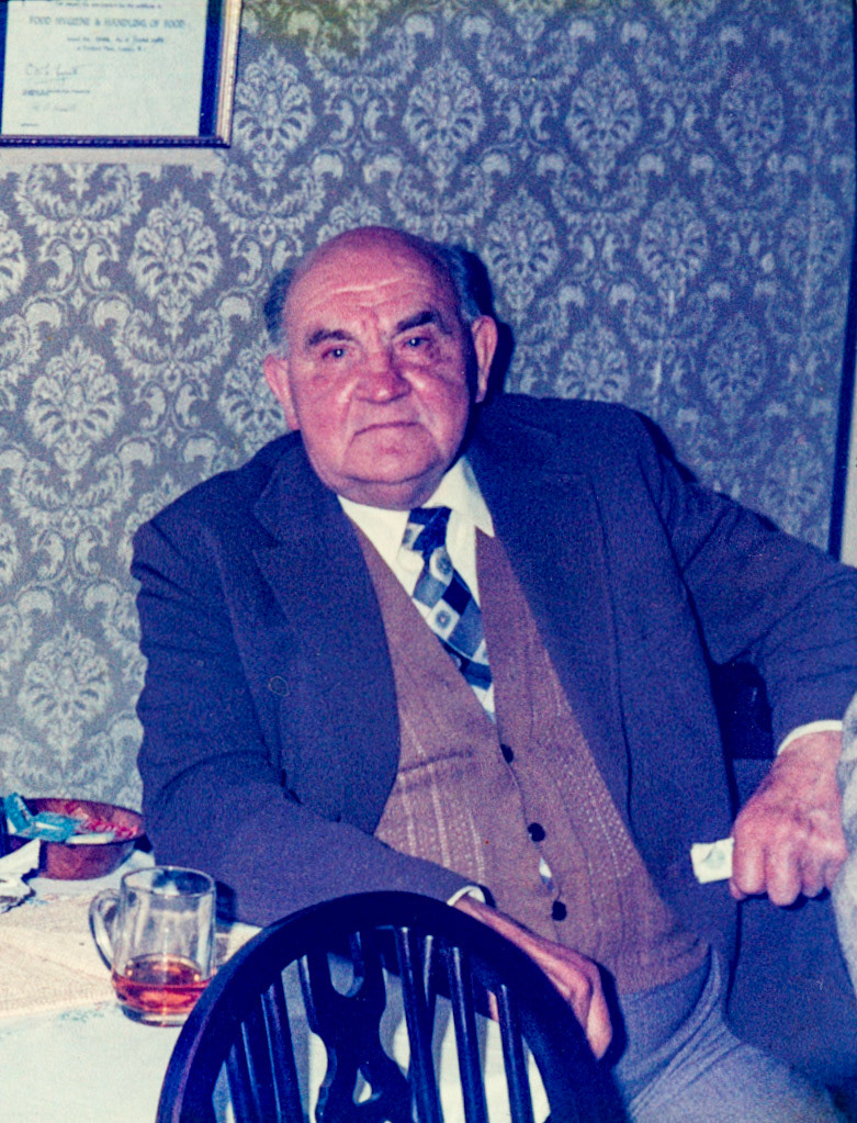 1967 Minsterley. Lavinia Morgan comments "My lovely Dad ❤️ Roly Lakelin (R)" (Joe Lyons Collection)