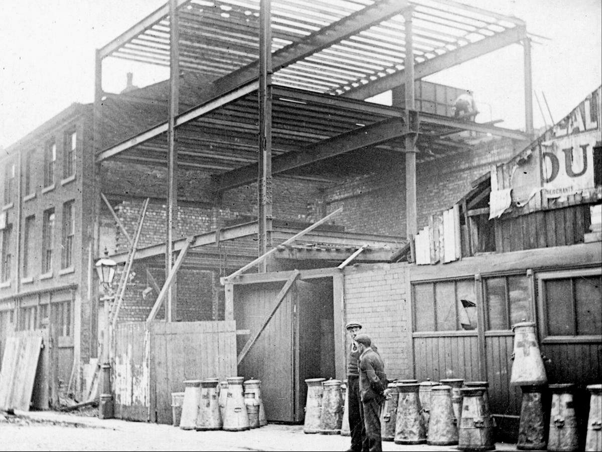 1926 Burgess Creamery, new construction works, Gartside Street, Manchester (Image courtesy of Manchester Libraries)