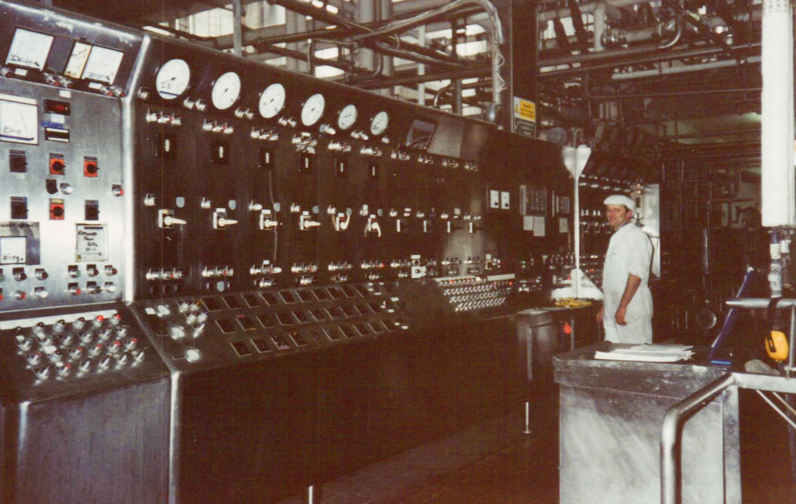 1991 Honiton prior to closure, Control Panel with Chris Prettyjohn (Courtesy Wendy Hawker)