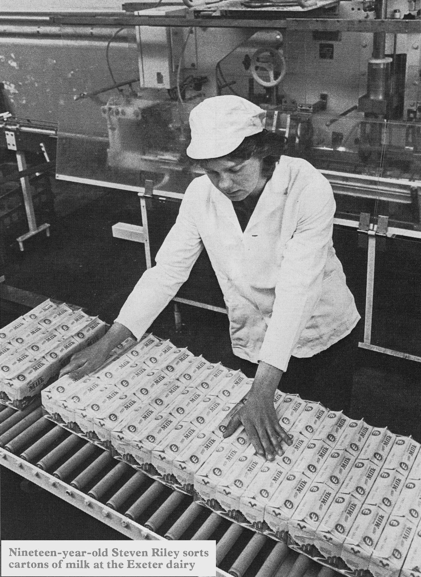 1977 Steven Riley on the carton line at Exeter. Jimmy Reid comments "The old ZuPak, replaced with two TR7 Tetra Pak machines. (Express News Autumn)