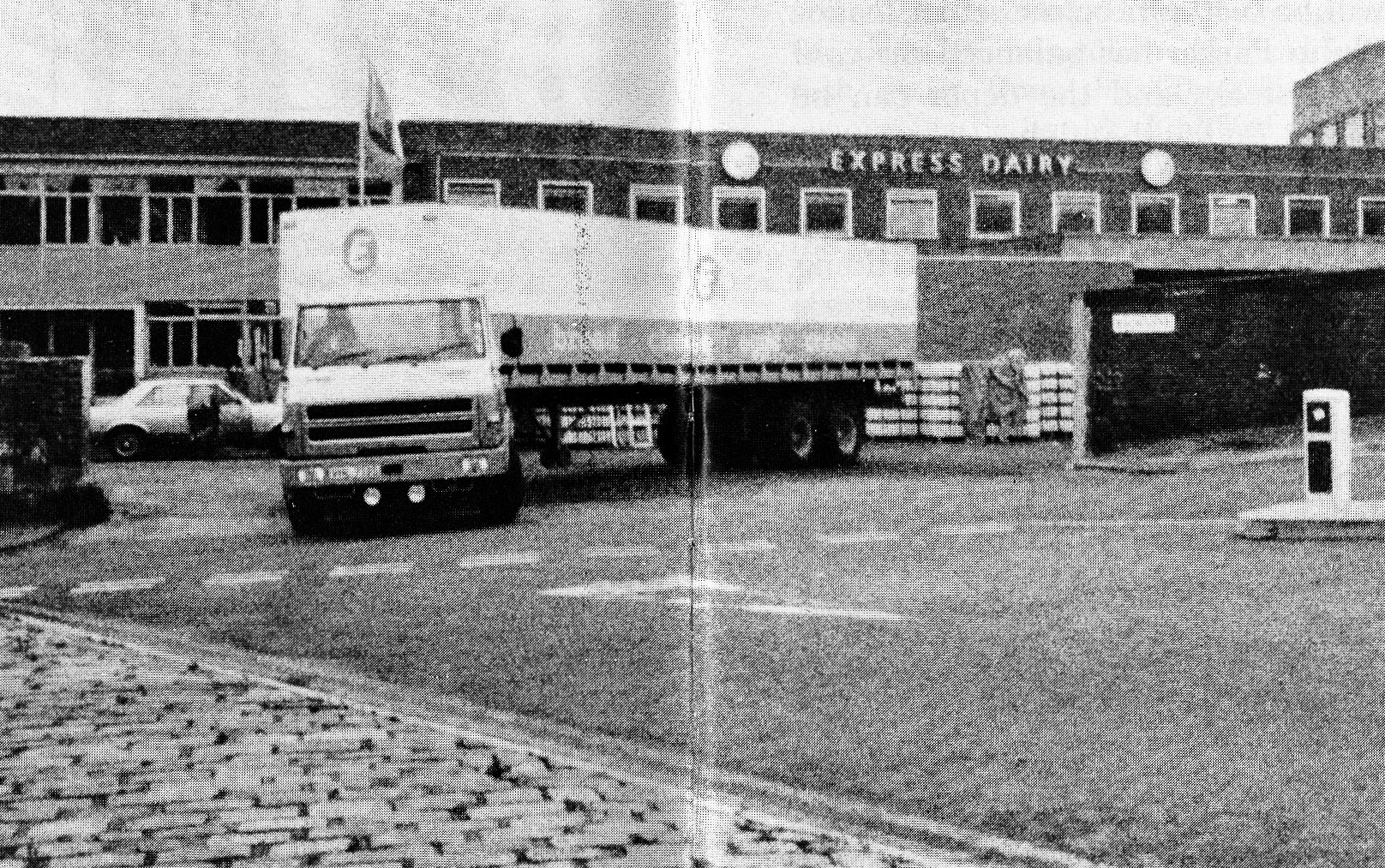 1980 Wakefield Artic leaving the yard with bottled milk for local depots in Yorkshire. John Emerson comments "I worked in the garage from 1993 to 1996-great days, great job." (Express News October)