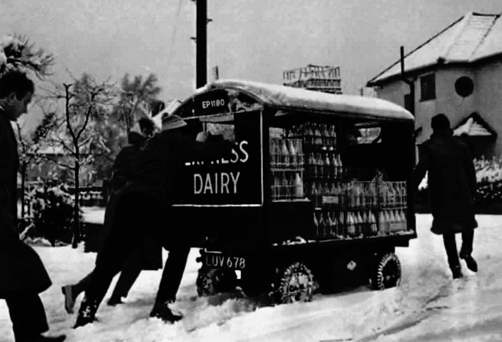 1950's Snowy Delivery in London. (Courtesy Dave Fane)