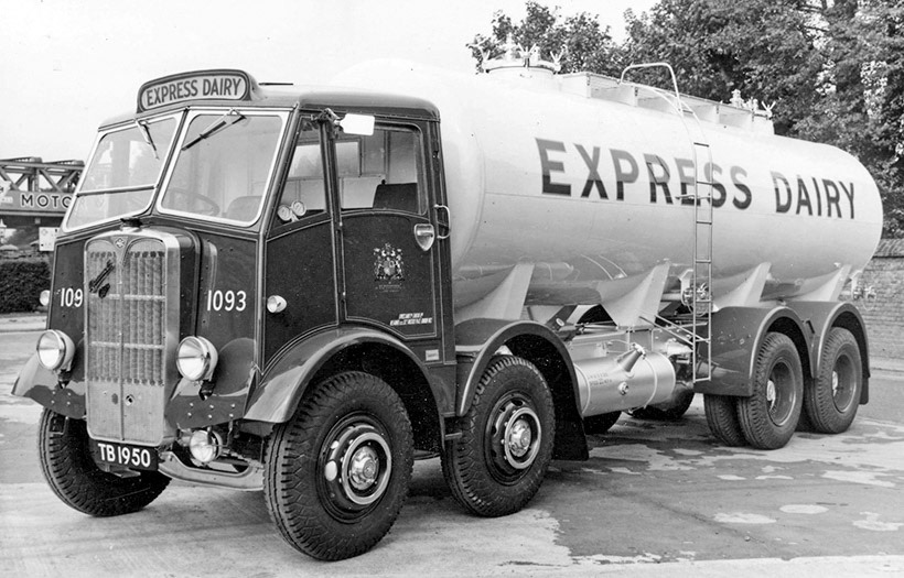 1949 Posed at Southall when new, with the railway bridge to the left, Mammoth Major, chassis no 3871H349, engine no A216-25, was purchased in December 1949 and allocated fleet no 1093, LLX 260. Again fitted with a Duramin cab and fittings costing £304, chassis £2,620 and the Thompson Bros of Bilston stainless steel 3,000-gallon tank at £1,270. This one was displayed at the 1950 Commercial Show, with the ‘Special Show’ paintwork adding another £700 to the initial cost! The chassis passed to Birds in May 1963 for £100, but the tank was transferred twice for a further lease of life to later chassis. (Courtesy The Express Dairy Motorised Fleet, Allan Bedford, Heritage Machines)