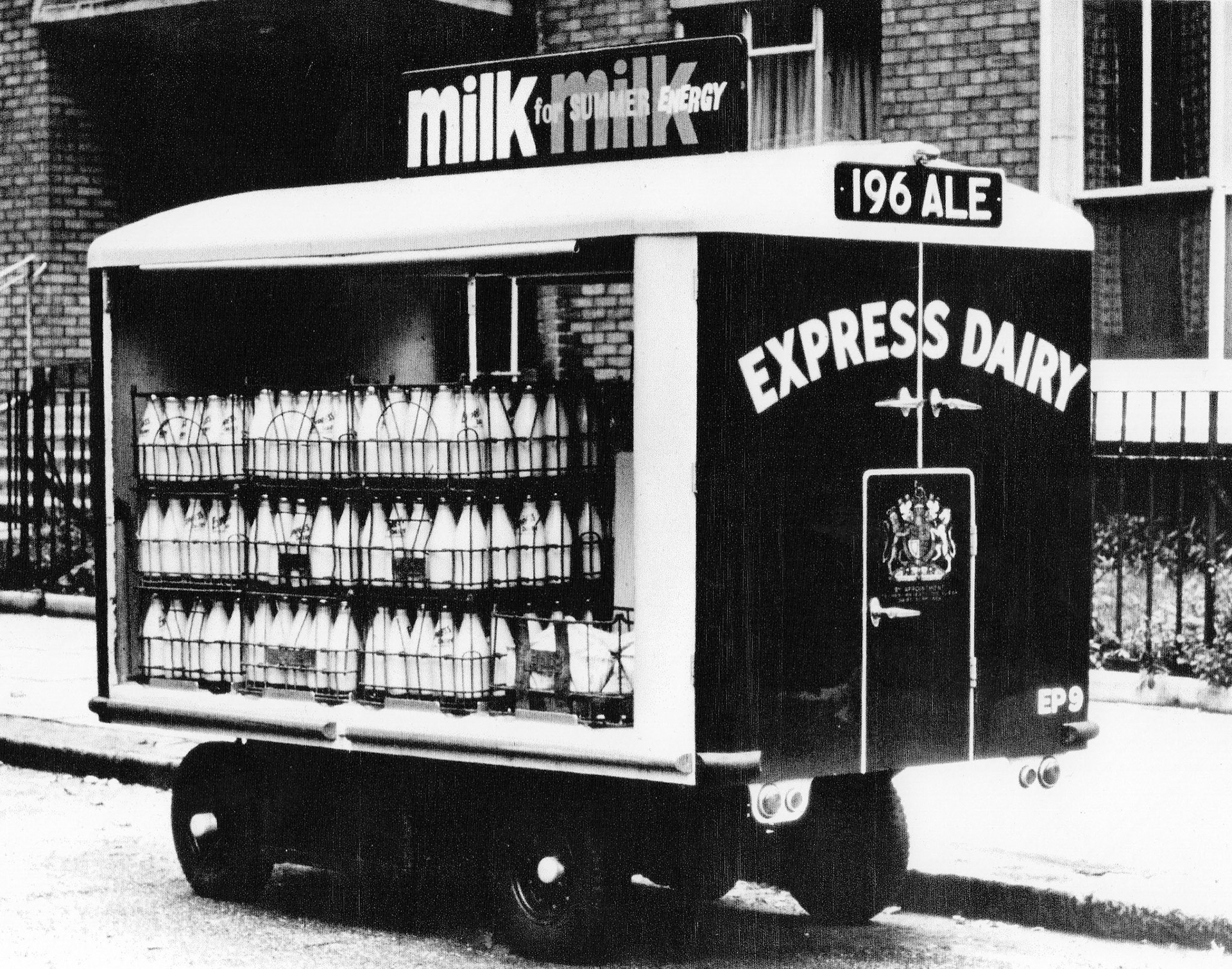 Electric Hand Cart 196 ALE (Courtesy Michael Aldread Collection)