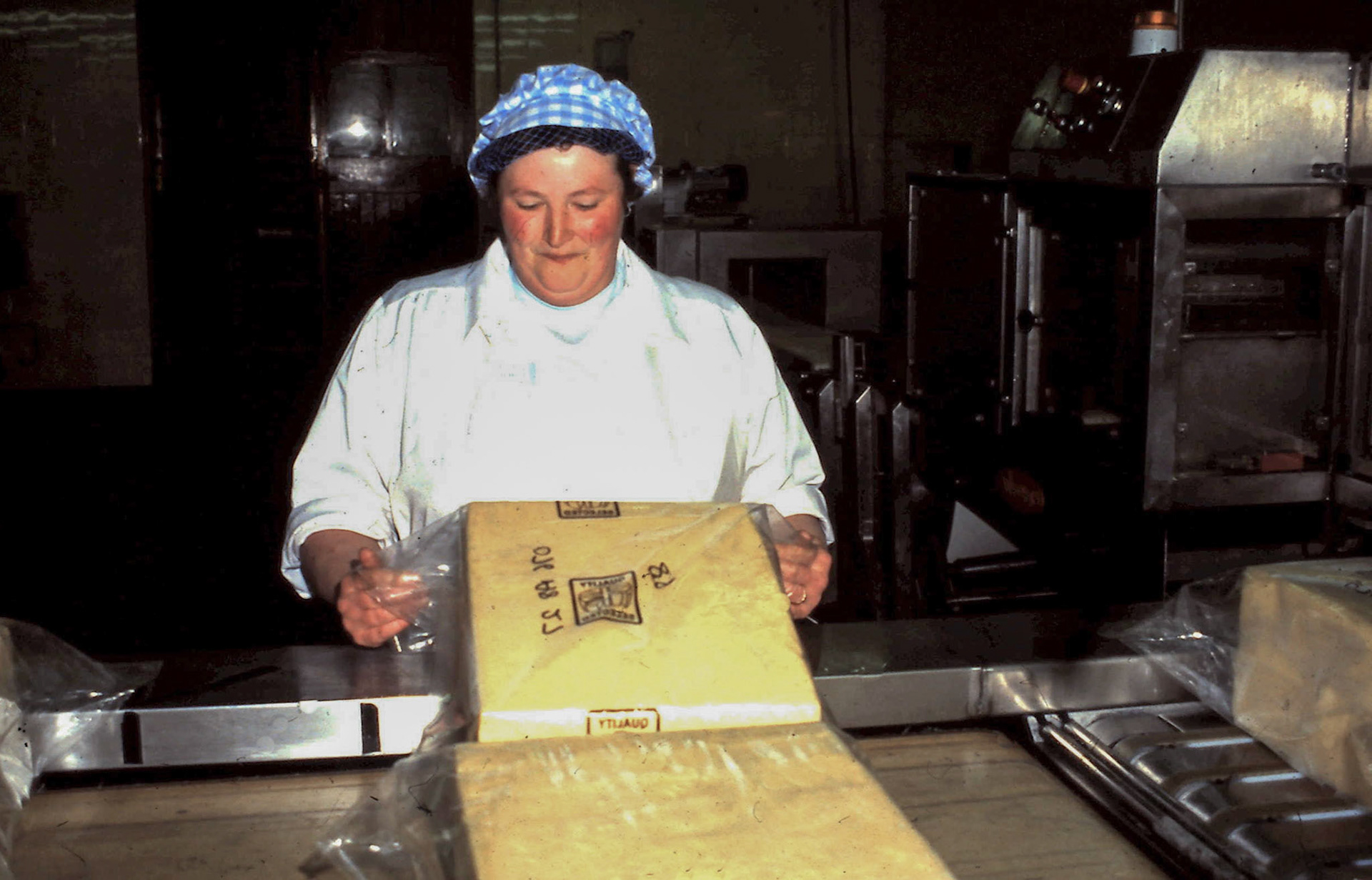 1990's Appleby cheese bagging/ vacuum packing line. (Courtesy and comments by David Rooke)