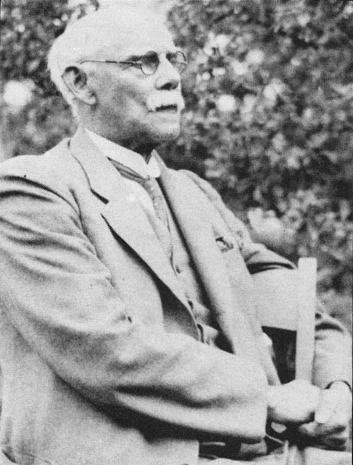 1930's Appleby-John Crosby was chairman of the Penrith and Eden Valley Milk Producers Association when he met Walter Nell and started construction of the dairy. (Express News February)