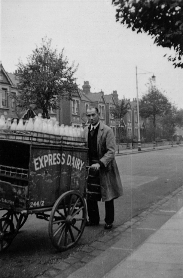 1930's? "Uncle Sid on milk round in Ealing, W5" (Courtesy Beryl Purslove)