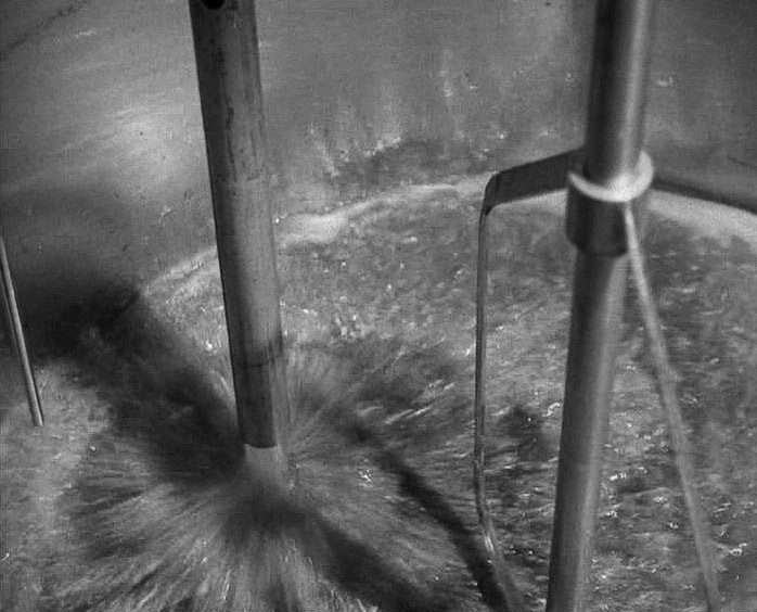 1940's Tower Creameries, later Mitcham Foods, part of Express. Mixing oils. (Courtesy British Instructional Films, British Pathé)