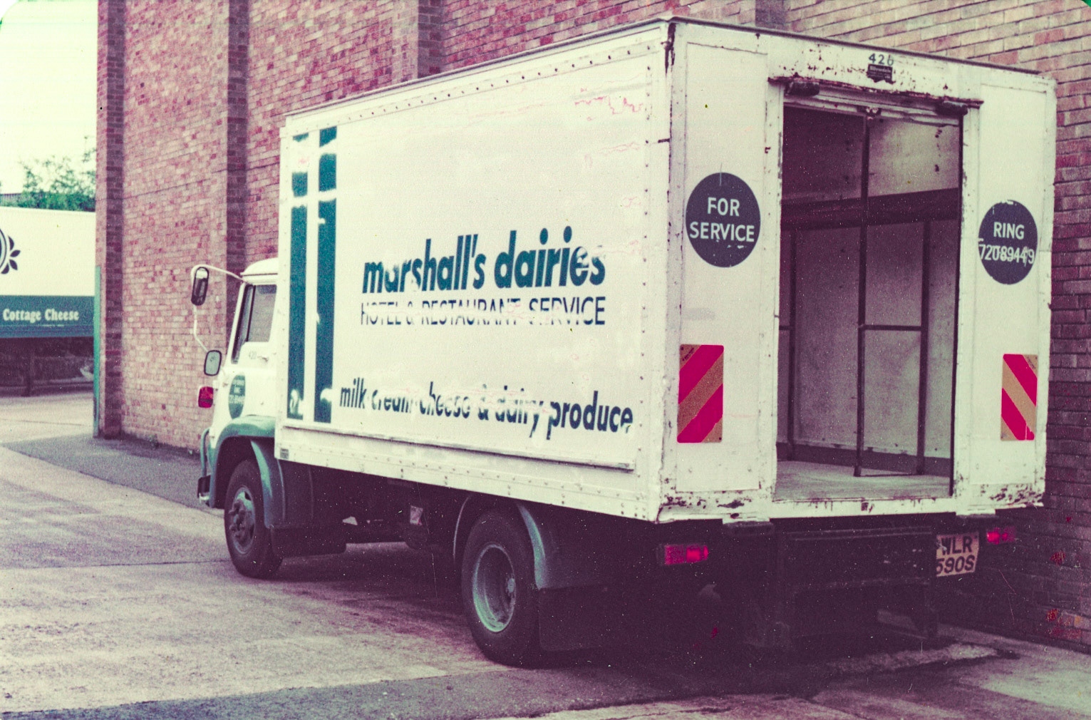 1977 Reg Marshall's Dairies rigid truck WLR 590S, Co: 426. (Courtesy Paul Luke)