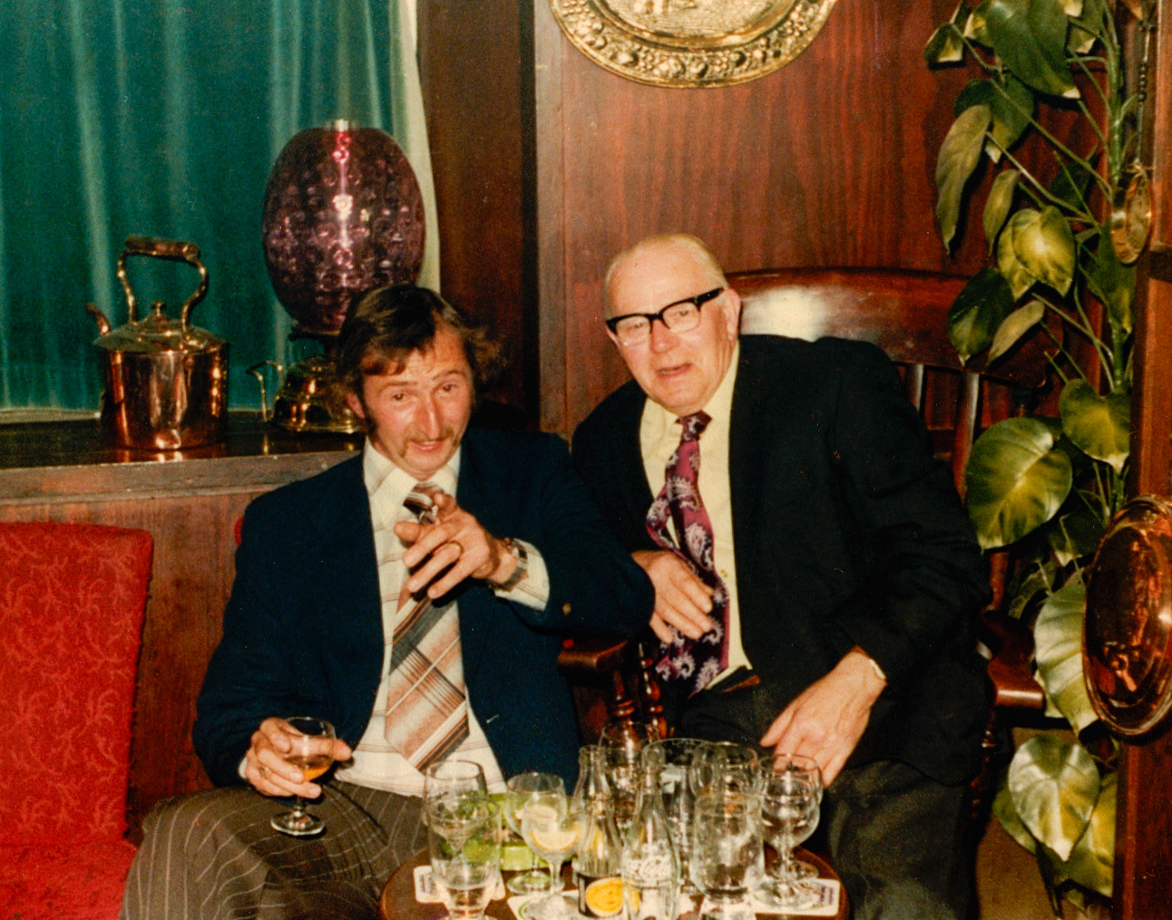 Ben Samuels recognises Chris Giles and Tom Jones, and Liz Humphreys identifies the Stiperstones Inn. (Courtesy Joe Lyons)