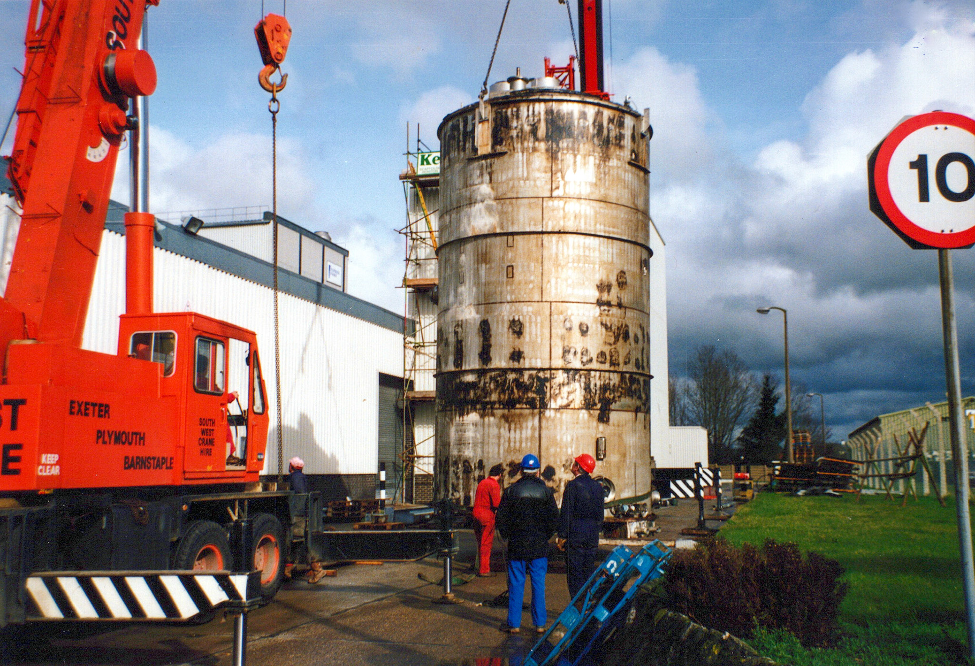 1992 Plant dismantling in progress (Courtesy Bill Wilson)